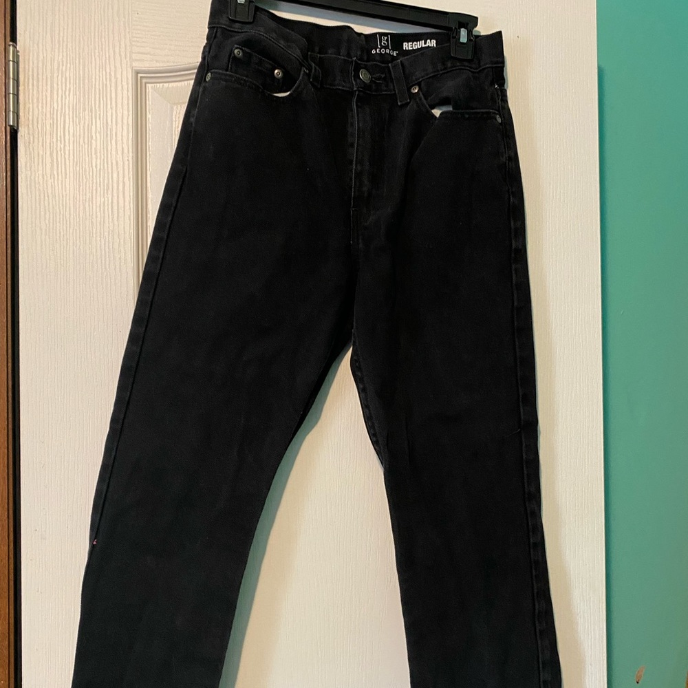 Size 29x30 George black jeans!